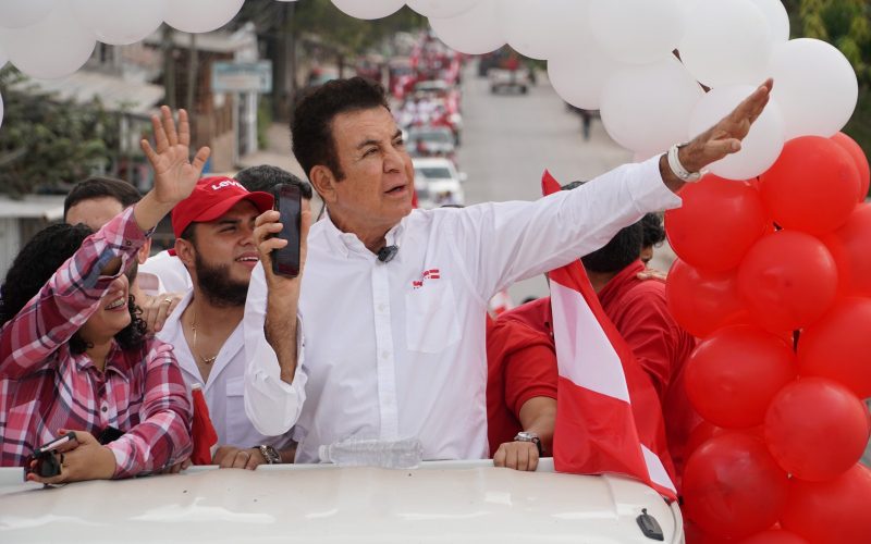 Oposición hondureña refuerza pacto para enfrentar al oficialismo