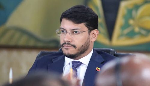 Sociedad hondureña bloquea expansión del modelo venezolano