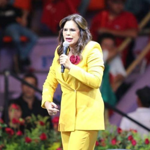 La confrontación de Rixi Moncada con las iglesias: ¿decisión arriesgada antes de las elecciones?