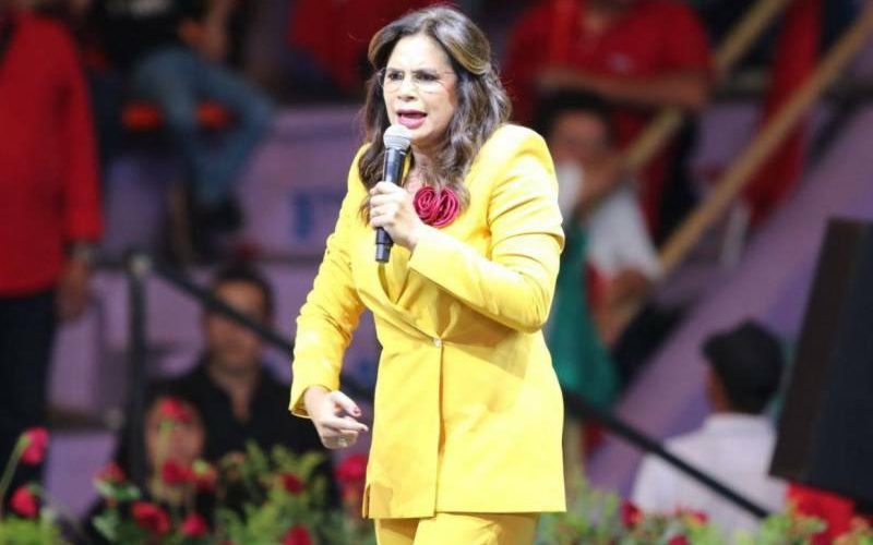 La confrontación de Rixi Moncada con las iglesias: ¿decisión arriesgada antes de las elecciones?