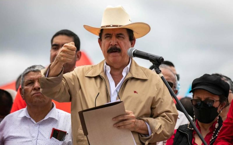 Zelaya y el controvertido decreto: la obligatoriedad del libro sobre el golpe de Estado de 2009 en las escuelas