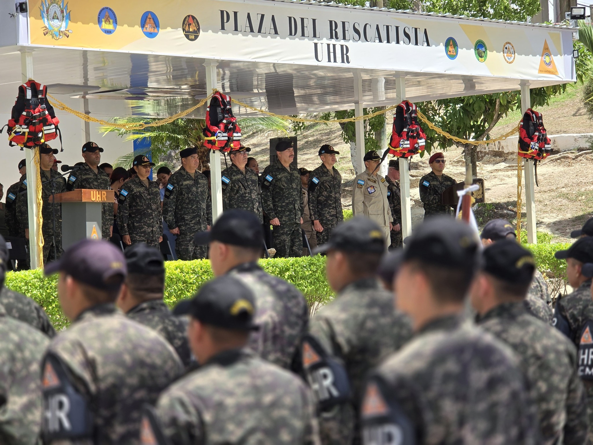 Rumores de fractura militar intensifican debate sobre politización de las Fuerzas Armadas en Honduras