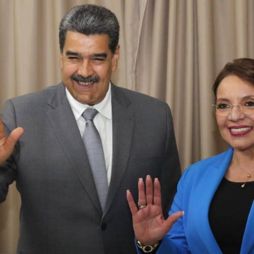 Xiomara Castro apoya públicamente a Nicolás Maduro en medio de crisis internacionales