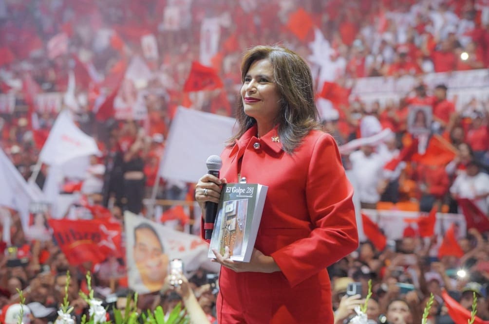 Rixi Moncada sufre caída en las encuestas y LIBRE enfrenta un futuro incierto