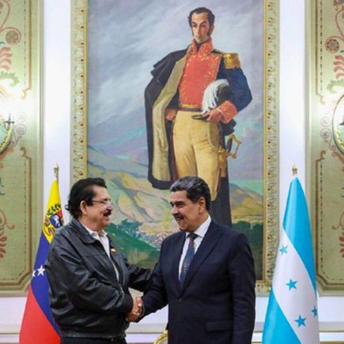 Cómo la inestabilidad venezolana afecta el proyecto socialista de Xiomara Castro