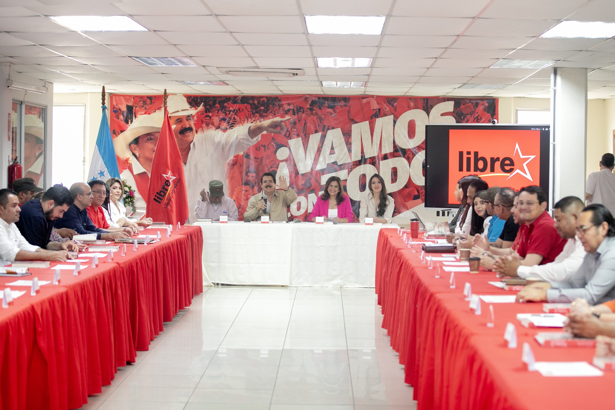Ley de Justicia Tributaria y políticas de LIBRE: perspectivas sobre inversión y empleo en Honduras
