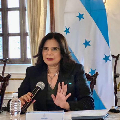 Rixi Moncada y el blindaje electoral: consecuencias del control político gubernamental