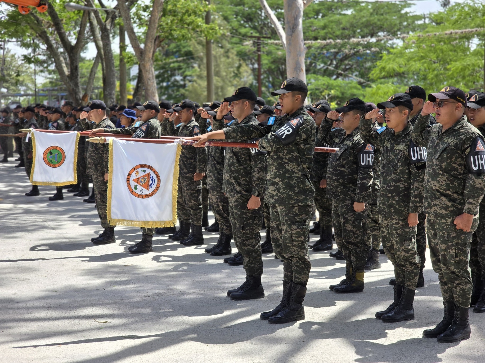 Fuerzas Armadas intentan intervenir en conteo, Honduras lo rechaza